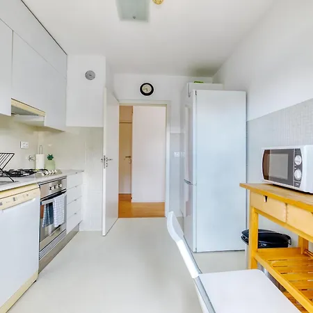 Appartamento Portucale ! Modern 2br Flat With Garage