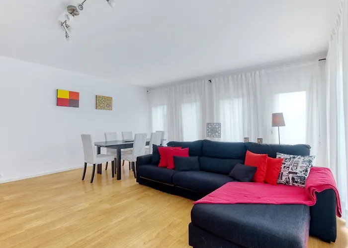 Διαμέρισμα Portucale ! Modern 2br Flat With Garage *