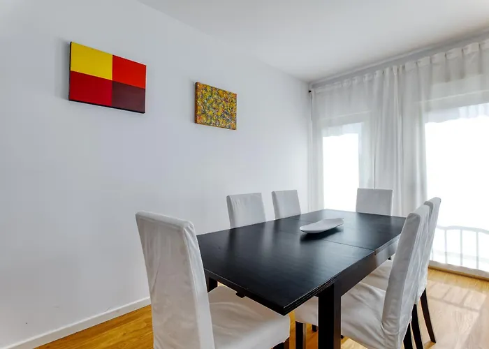 Διαμέρισμα Portucale ! Modern 2br Flat With Garage Lisboa